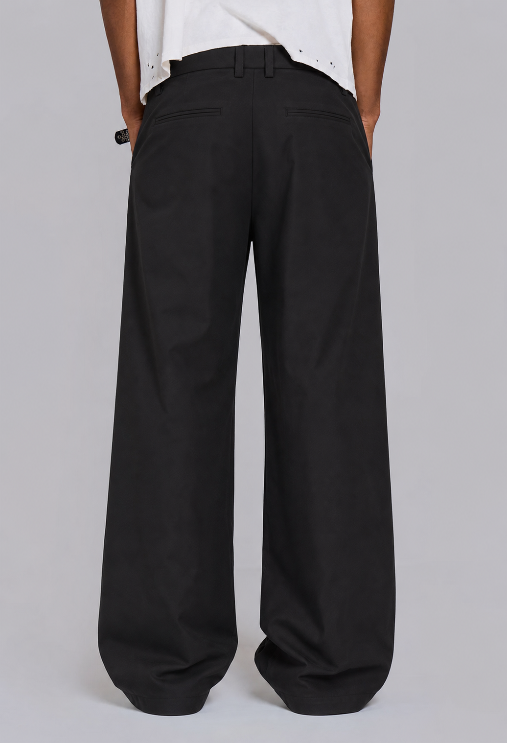 TAILORED TROUSERS